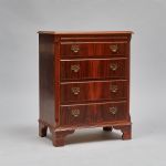 989 5319 CHEST OF DRAWERS